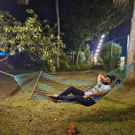 Pamba Inn Alappuzha Екстериор снимка